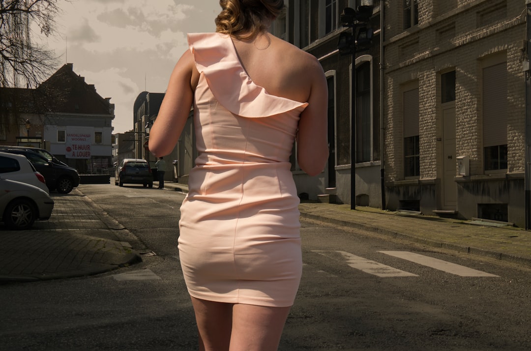 Photo powder pink dress