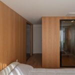 Photo minimalist wardrobe